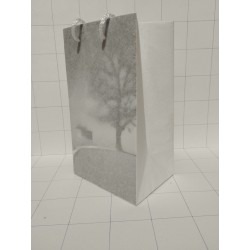 Bolsa forrada con papel de china blanco, fondo con impresión